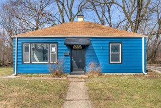 423 176th Court, Hammond, IN 46324