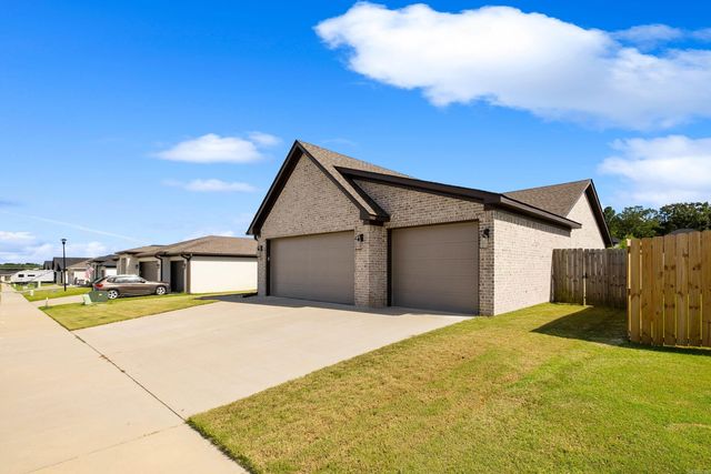 177 Lombard Heights, Bryant, AR 72022