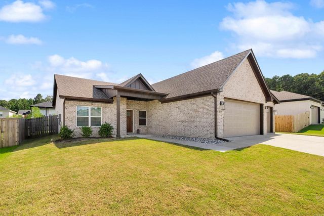 177 Lombard Heights, Bryant, AR 72022