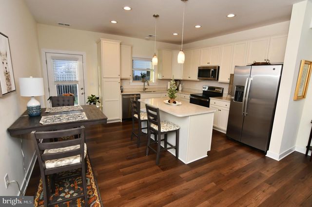 129 DOONBEG CT, Winchester, VA 22602