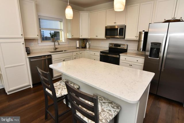 129 DOONBEG CT, Winchester, VA 22602