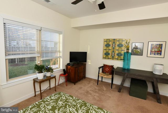 129 DOONBEG CT, Winchester, VA 22602