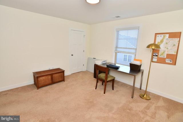 129 DOONBEG CT, Winchester, VA 22602