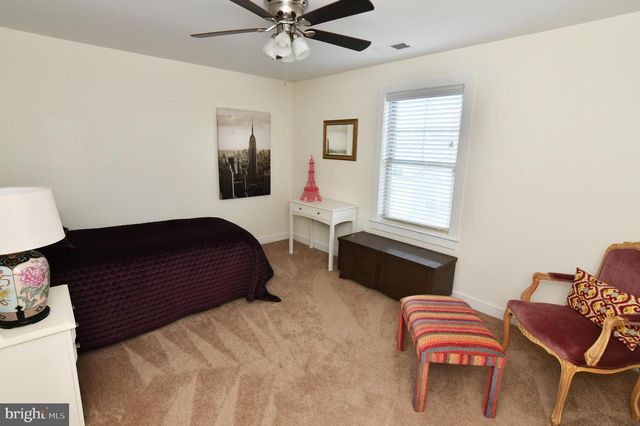 129 DOONBEG CT, Winchester, VA 22602