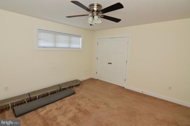 129 DOONBEG CT, Winchester, VA 22602