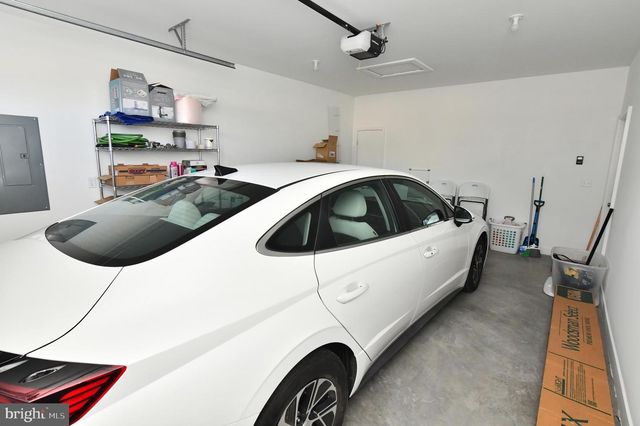 129 DOONBEG CT, Winchester, VA 22602