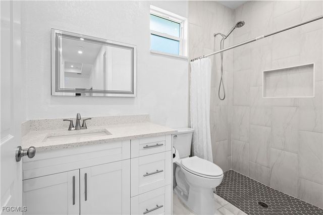 1516 NE 17th AVE, Cape Coral, FL 33909