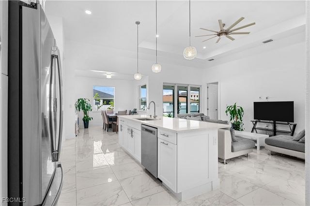 1516 NE 17th AVE, Cape Coral, FL 33909