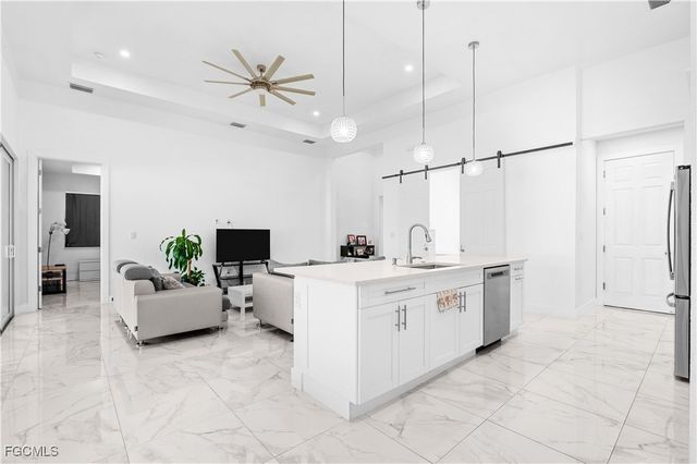 1516 NE 17th AVE, Cape Coral, FL 33909