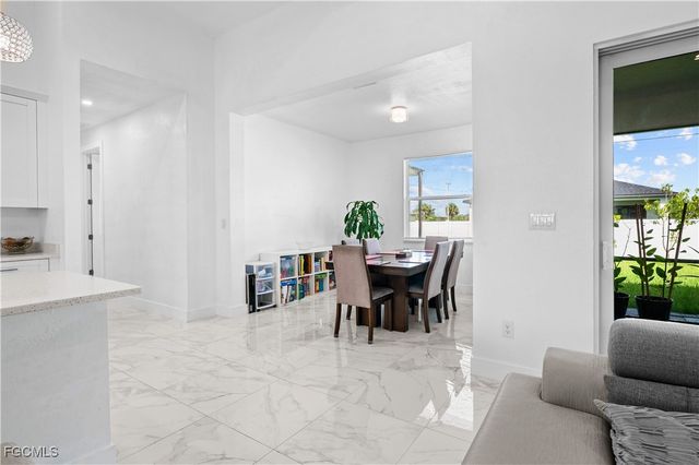 1516 NE 17th AVE, Cape Coral, FL 33909