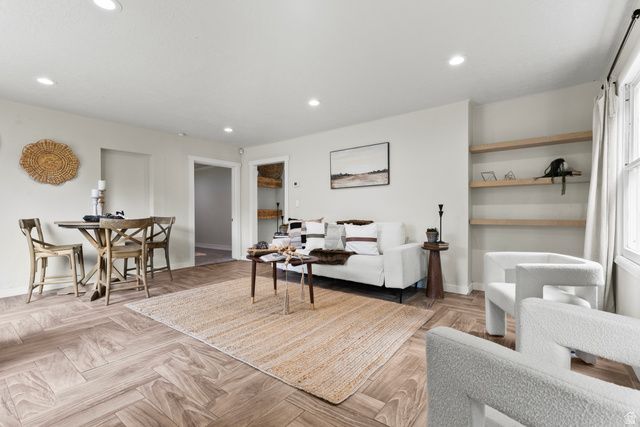 2168 TYLER AVE, Ogden, UT 84401