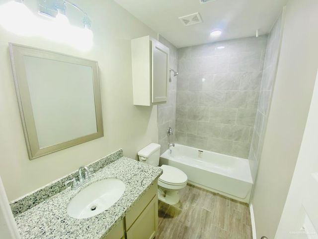 1105 W Kennedy Street 18, Pharr, TX 78577