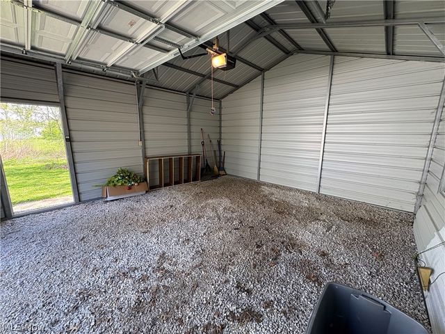 1520 E 27th Street, Ashtabula, OH 44004