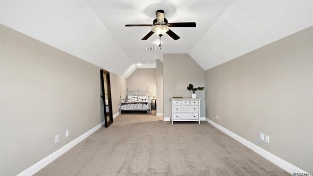 16045 Greycliff Ave, Pride, LA 70770