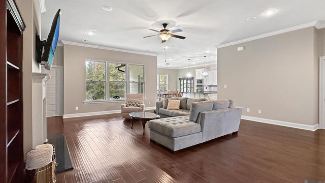 16045 Greycliff Ave, Pride, LA 70770