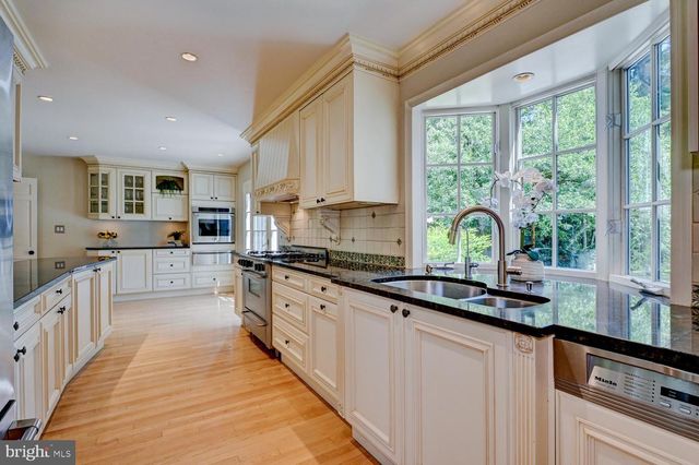 43 VAN KIRK RD, Princeton, NJ 08540