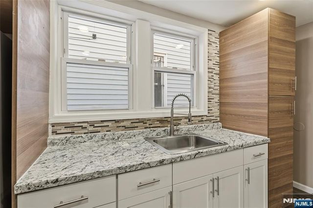 11 Tichenor Terrace, Irvington, NJ 07111