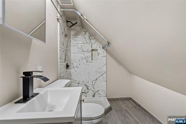 11 Tichenor Terrace, Irvington, NJ 07111