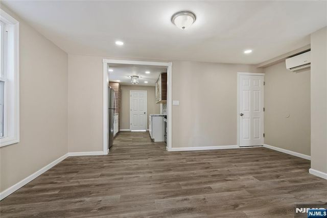 11 Tichenor Terrace, Irvington, NJ 07111