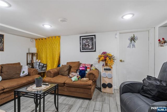 11 Tichenor Terrace, Irvington, NJ 07111