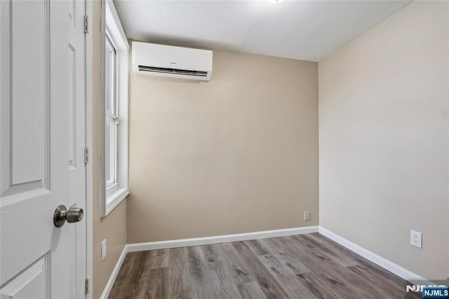 11 Tichenor Terrace, Irvington, NJ 07111