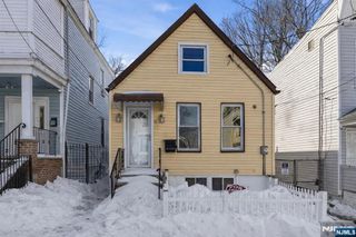 11 Tichenor Terrace, Irvington, NJ 07111