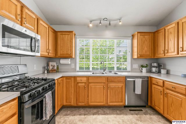 14771 Kansas Avenue, Omaha, NE 68116