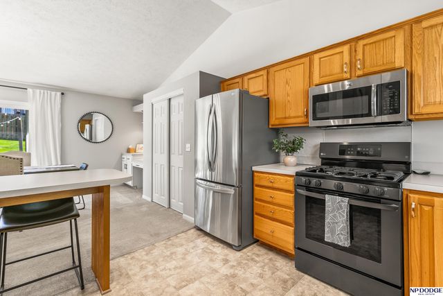 14771 Kansas Avenue, Omaha, NE 68116
