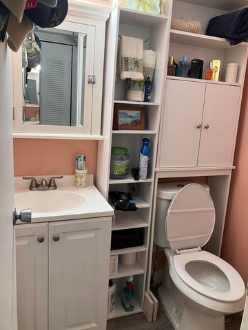 302 Northampton O, West Palm Beach, FL 33417