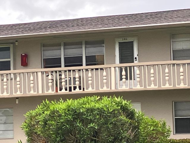 302 Northampton O, West Palm Beach, FL 33417
