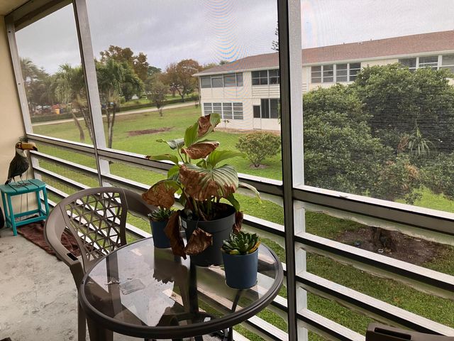 302 Northampton O, West Palm Beach, FL 33417