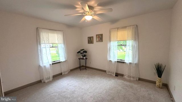 701 OVERBROOKE LN, Seaford, DE 19973