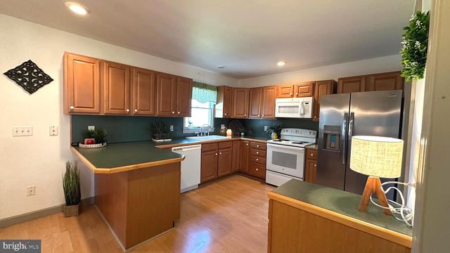 701 OVERBROOKE LN, Seaford, DE 19973