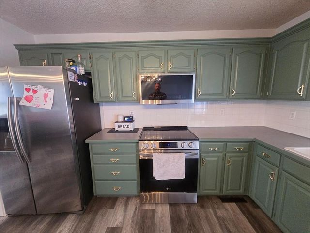 712 Maple Street, Wellington, MO 64097