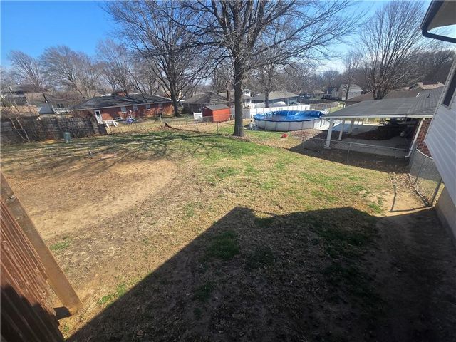 712 Maple Street, Wellington, MO 64097