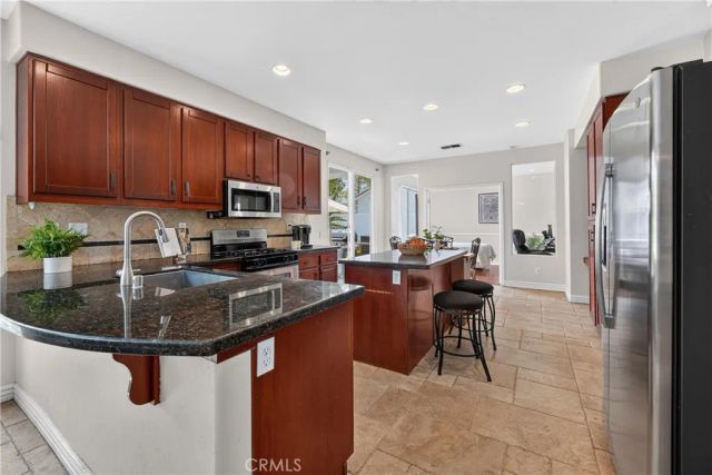 3725 Delta, Corona, CA 92881