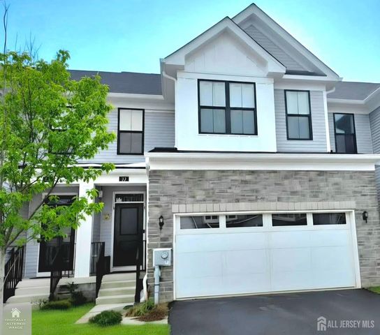 27 Wisteria Court, Monroe, NJ 08831