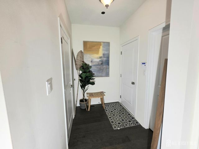 27 Wisteria Court, Monroe, NJ 08831