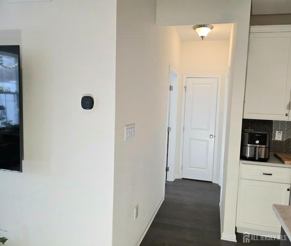 27 Wisteria Court, Monroe, NJ 08831