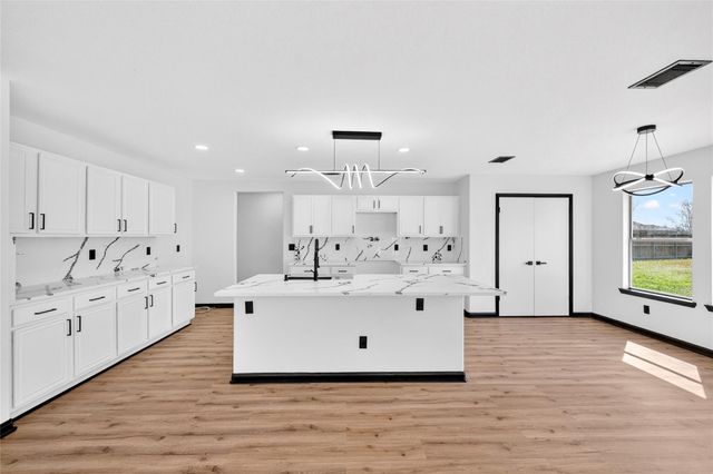 7803 Black Bird Lane, Baytown, TX 77523