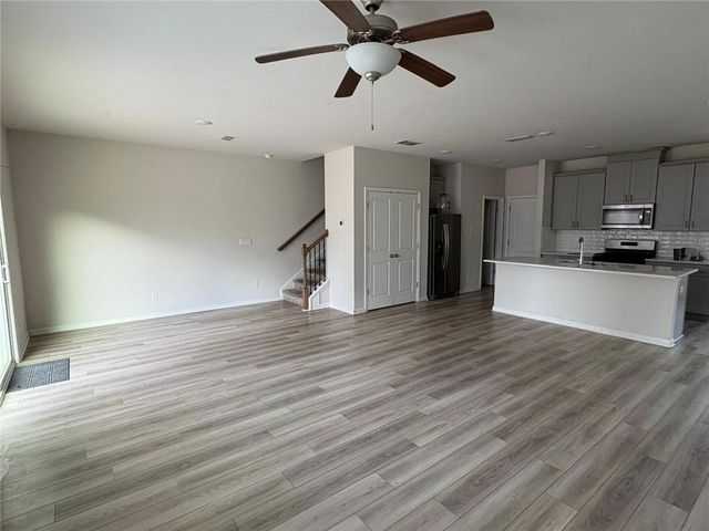 1472 Villageside Court, Lawrenceville, GA 30043