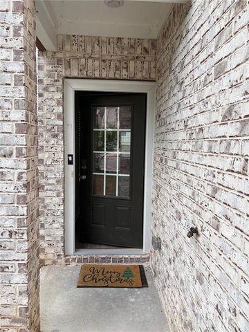1472 Villageside Court, Lawrenceville, GA 30043