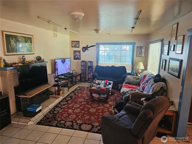 5390 US Highway 12, Malone, WA 98541