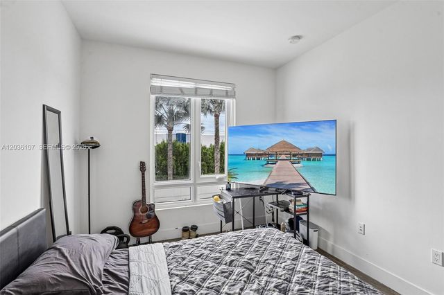 10280 NW 63rd Terrace 203, Doral, FL 33178