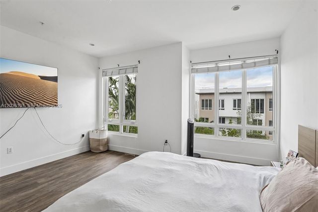 10280 NW 63rd Terrace 203, Doral, FL 33178