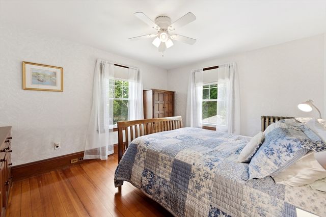 6 Buttonwood Lane, Peabody, MA 01960