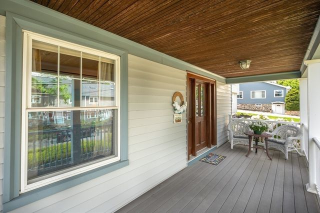 6 Buttonwood Lane, Peabody, MA 01960