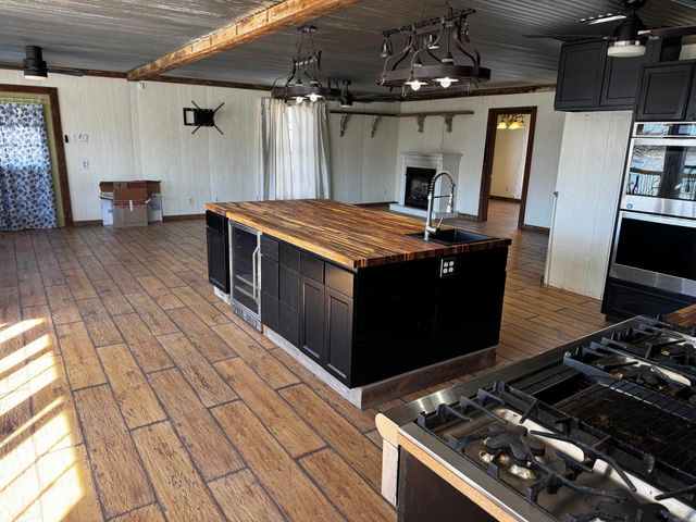 469 Taylor Bay Road, Augusta, AR 72006