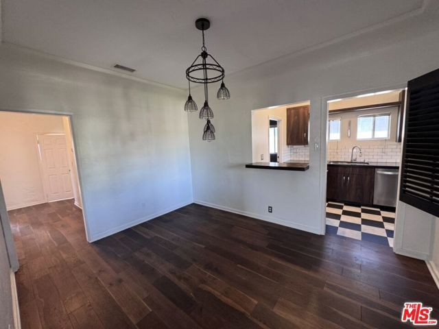 1425 S Curson Avenue, Los Angeles, CA 90019