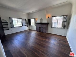1425 S Curson Avenue, Los Angeles, CA 90019
